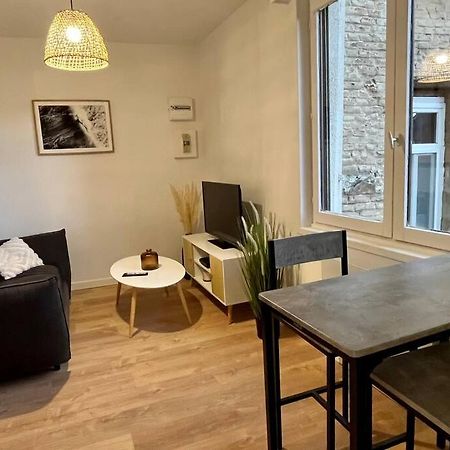 Appartement Cosy Plein Centre Douai Exteriör bild